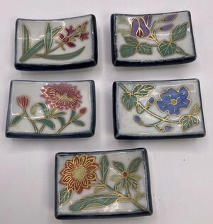 Vintage Kyo Kiyomizu Yaki Japanese Chopstick Rest 5 Pcs Flowers Unused Cobalt